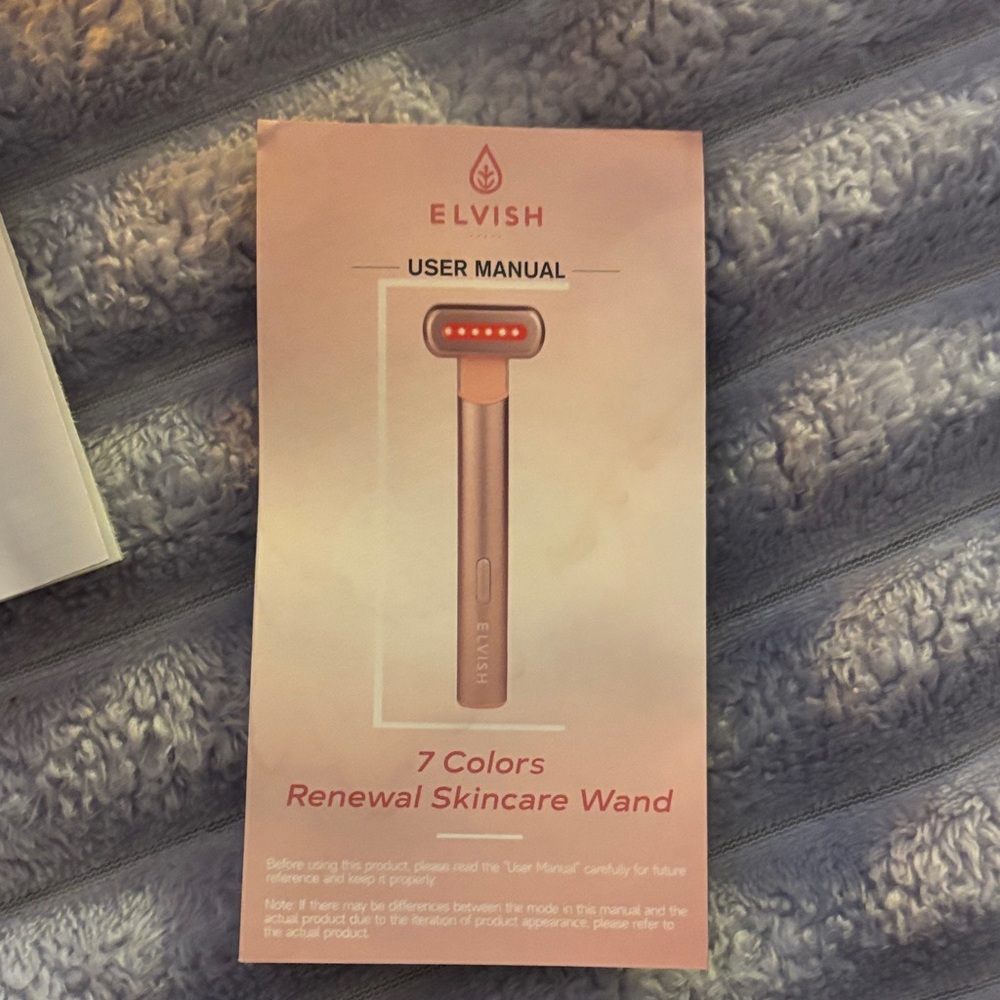 LED Light Therapy Mask with Skincare Wand - Picture 10 of 12